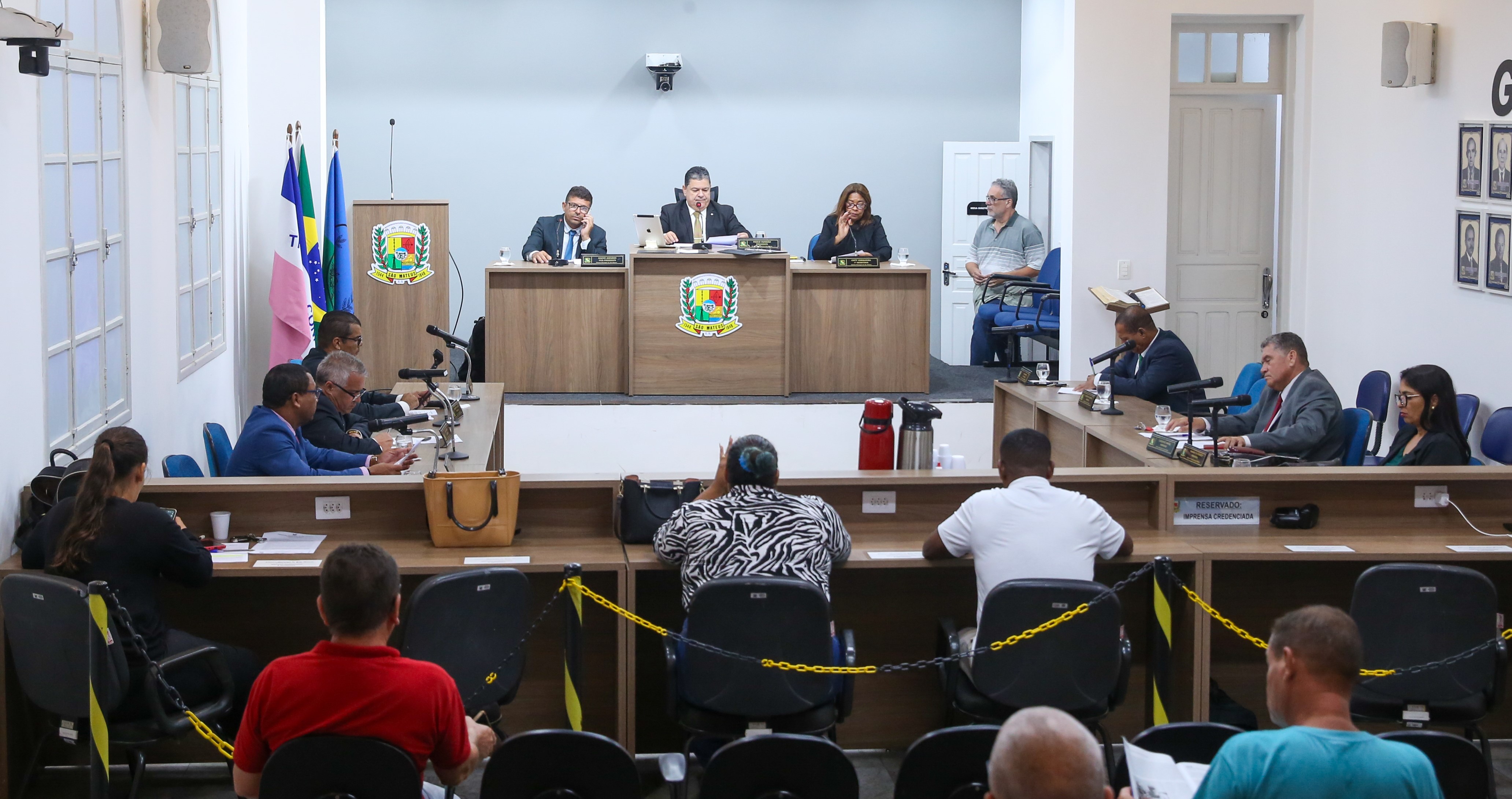 Imagem da notícia: TCE julga regulares as contas da Câmara de São Mateus